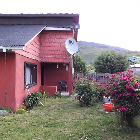 Hostal Y Cabanas Peumayen Puerto Guadal Exteriör bild