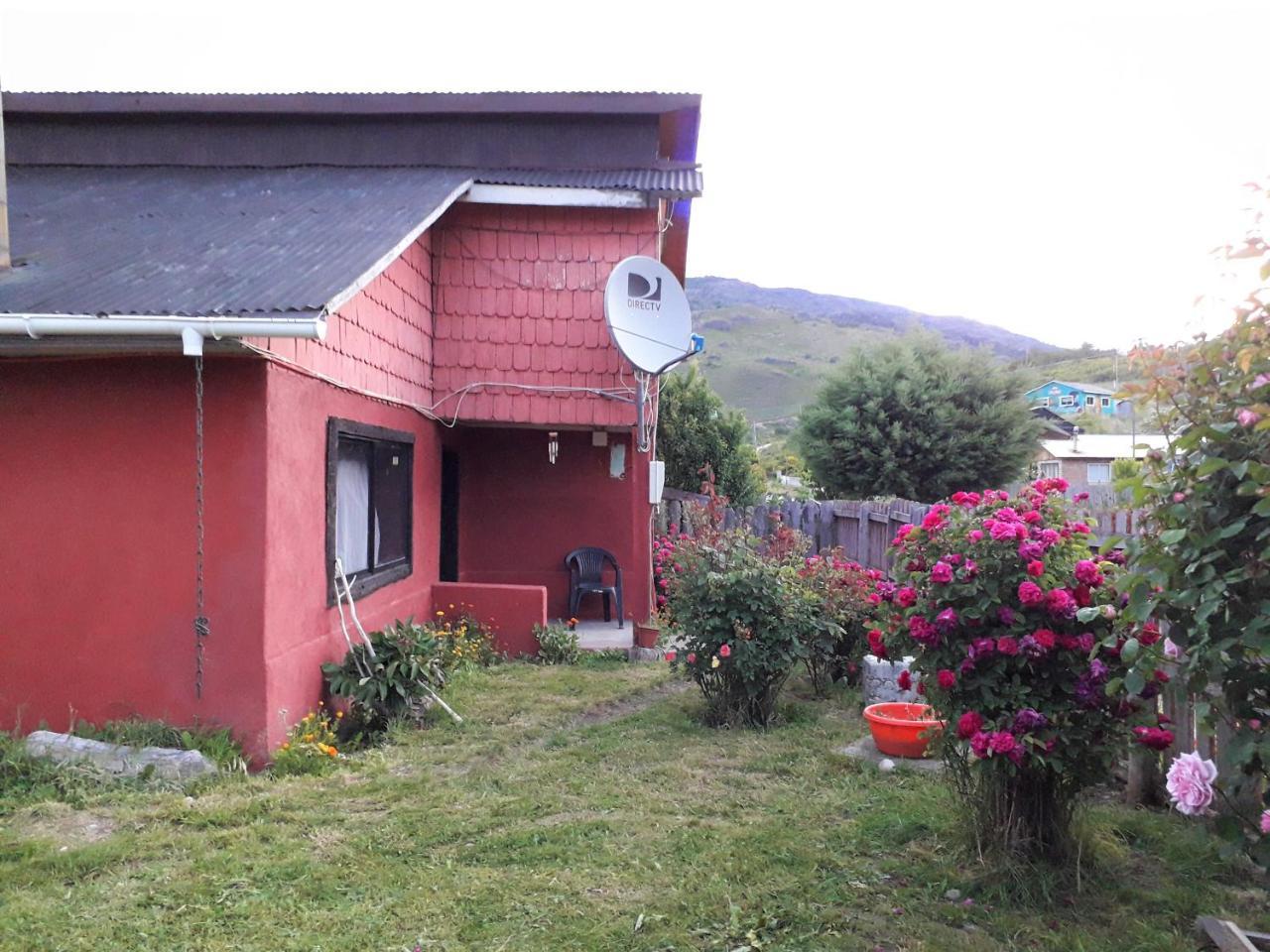 Hostal Y Cabanas Peumayen Puerto Guadal Exteriör bild