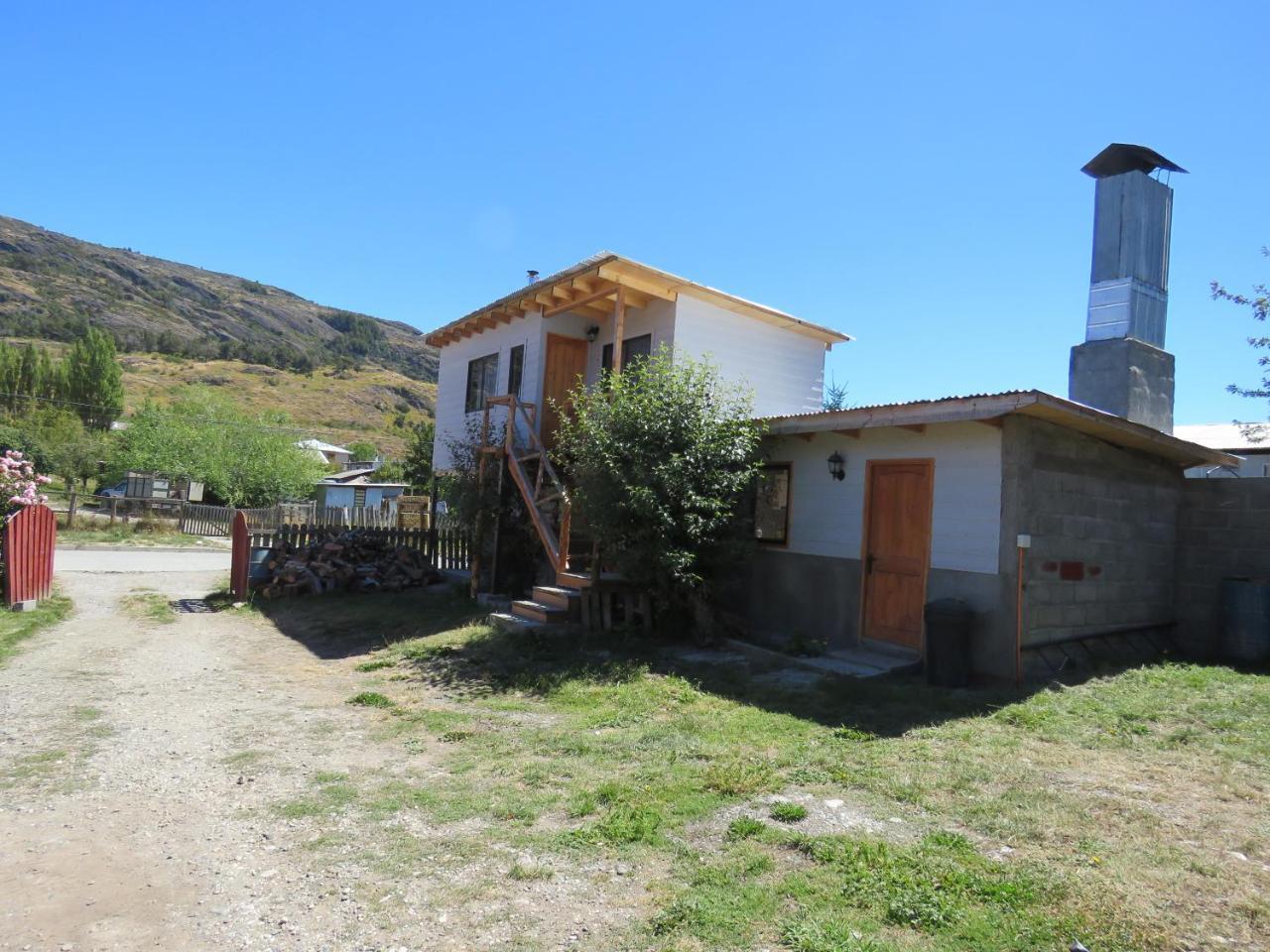 Hostal Y Cabanas Peumayen Puerto Guadal Exteriör bild